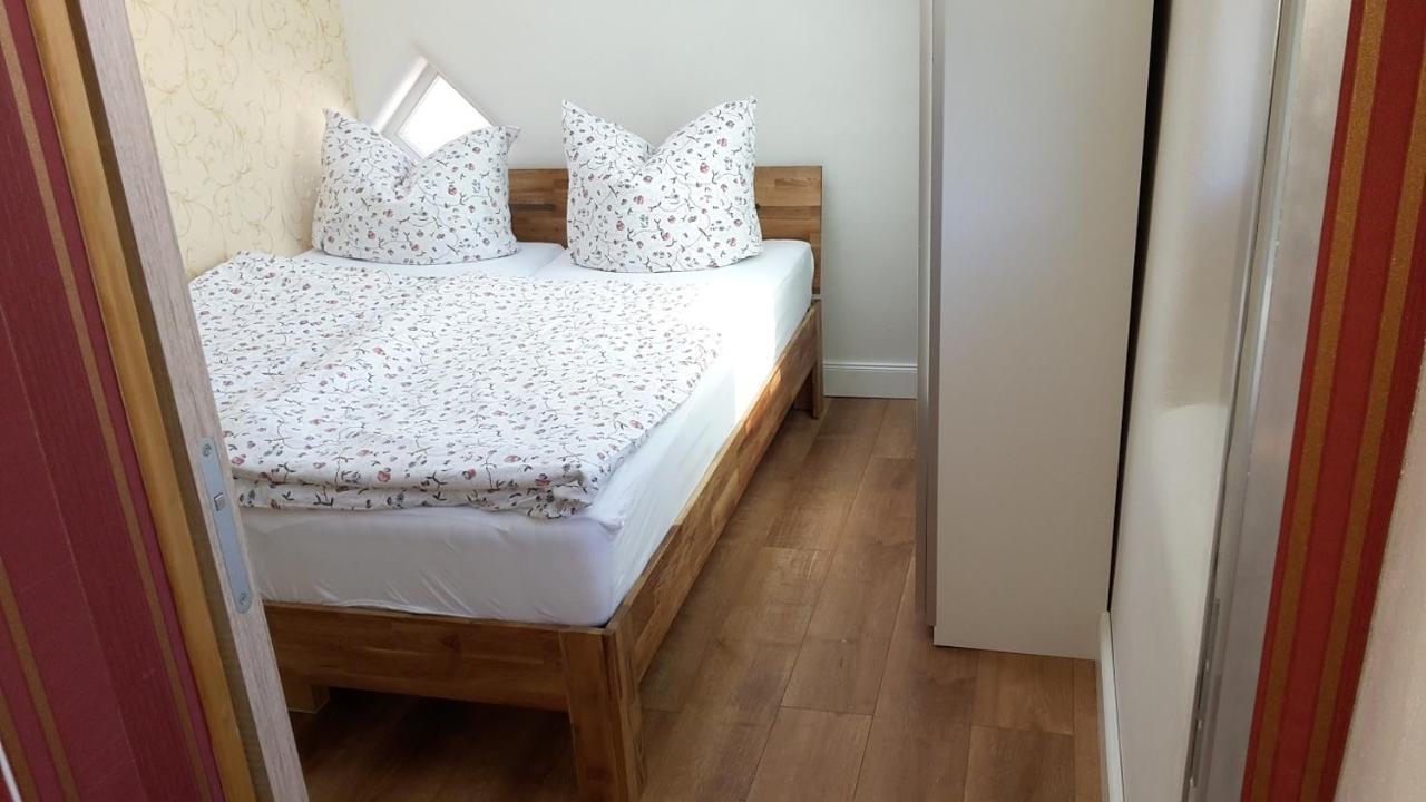 Appartement Haus Amelie à Bad Salzungen Extérieur photo